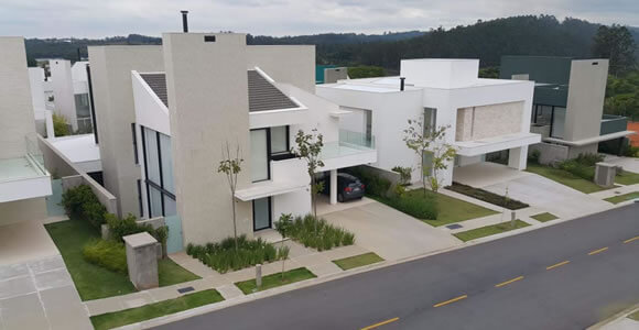 Obra com Esquadria de Alumínio